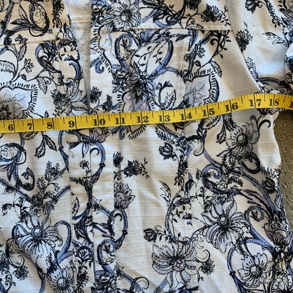 Women’s brand new Chico’s blue and white jacket size S - Picture 7 of 9